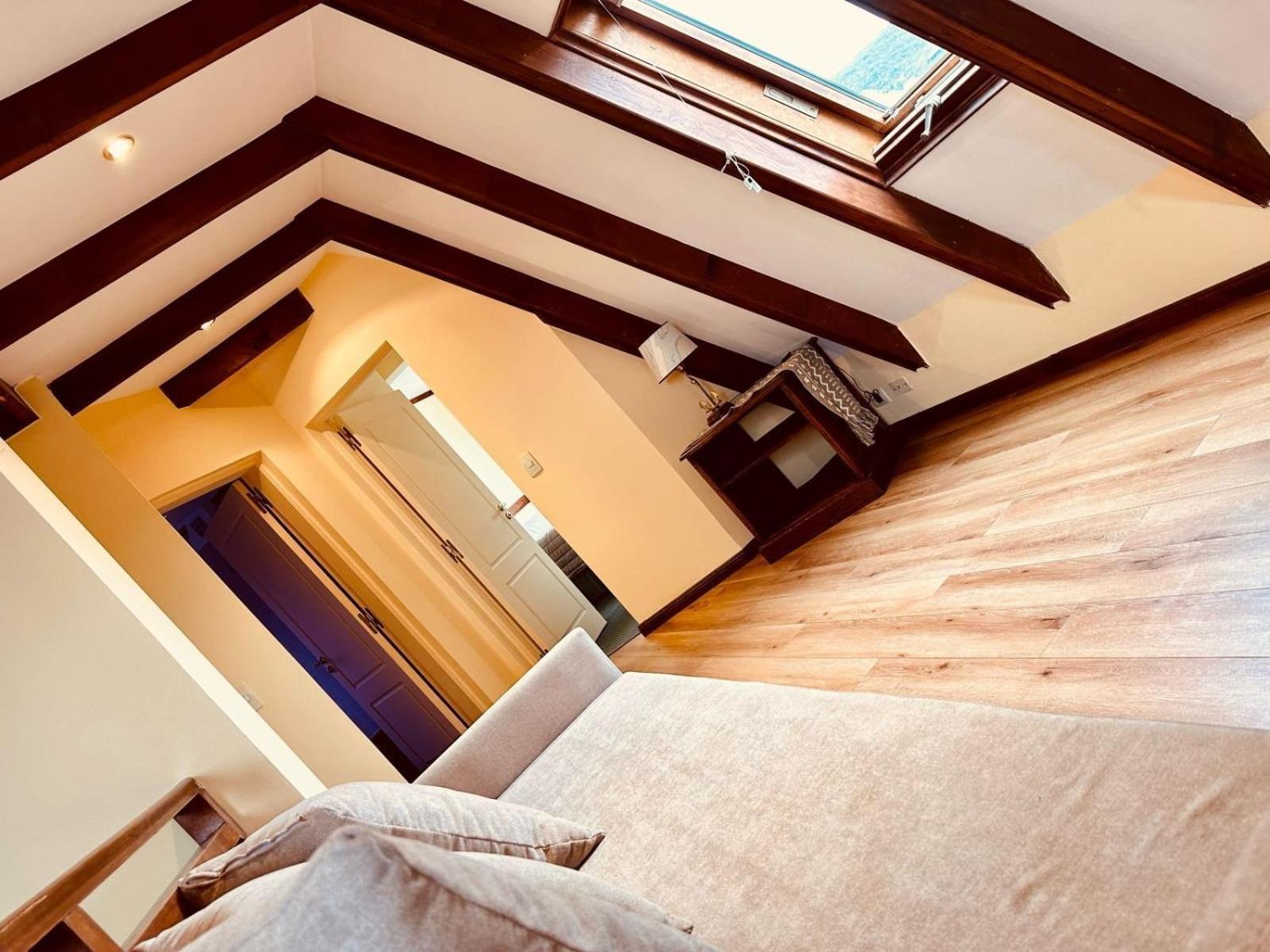Viejo Lobo - Aunaisin Apartment